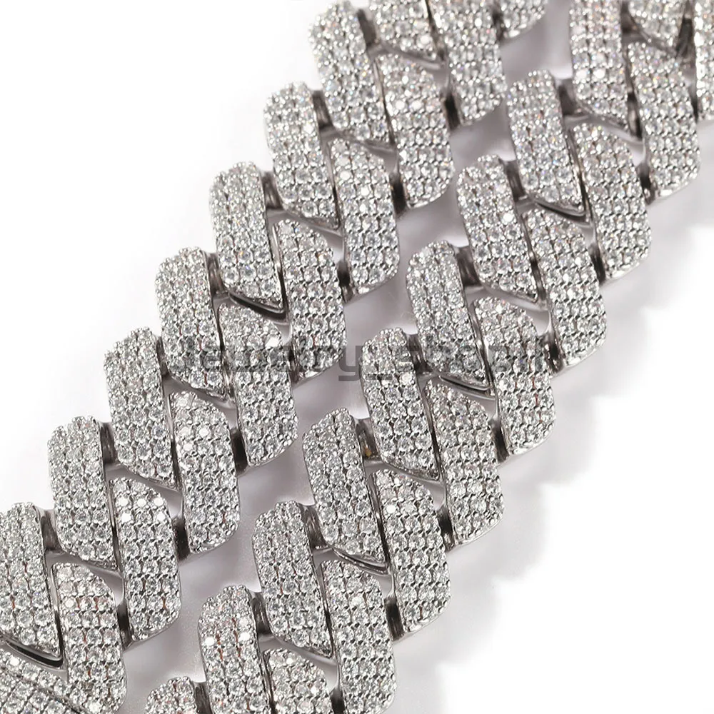 Ανδρική αλυσίδα cuban link από ασήμι με διαμάντια moissanite_voghion.com