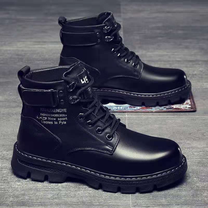 Bottes Martin pour hommes printemps 2024 nouvelles bottes de travail en cuir de moto noires de style britannique montantes chaussures en cuir décontractées de printemps et d'automne