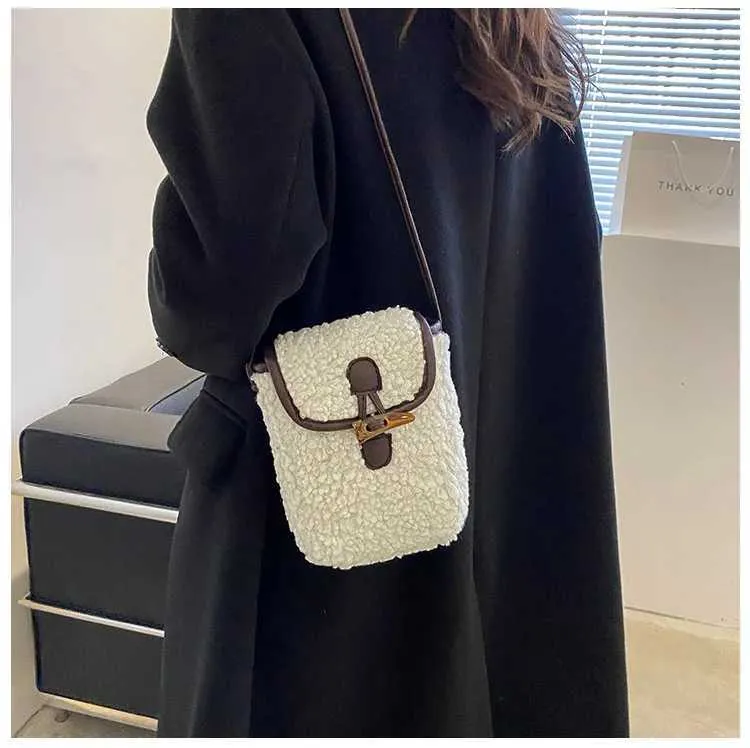Plüss Crossbody divatos téli női válltáska és kézitáska anya gyerek táskák lánynak C241212_voghion.com