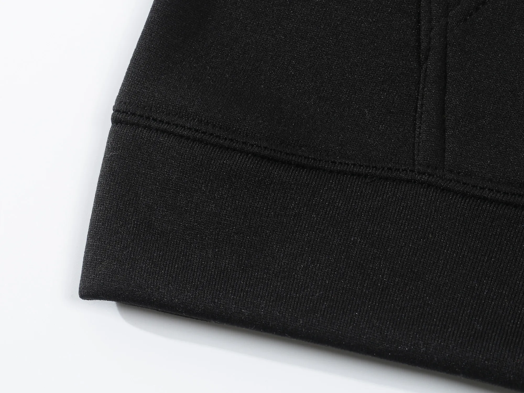 Zweiteiliges Set der Marke Tracuits für Herren mit Reißverschlussjacke, Jogginghose, Jogginganzug, Tracuit für Herren, Sportbekleidung, Kapuzenpullover, Hose, Herrenoberteil_voghion.com