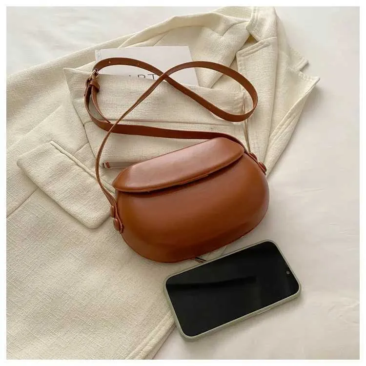 Saddle Bag Crossbody Bag For Women Solid Colour Pu Leather Clutch_voghion.com