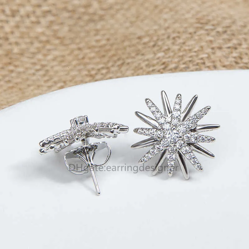 Suower Designer-Schmuckset für Frauen mit Zirkonia, weißvergoldetem Messing, Ohrstecker, personalisierter Ring und Halskette_voghion.com