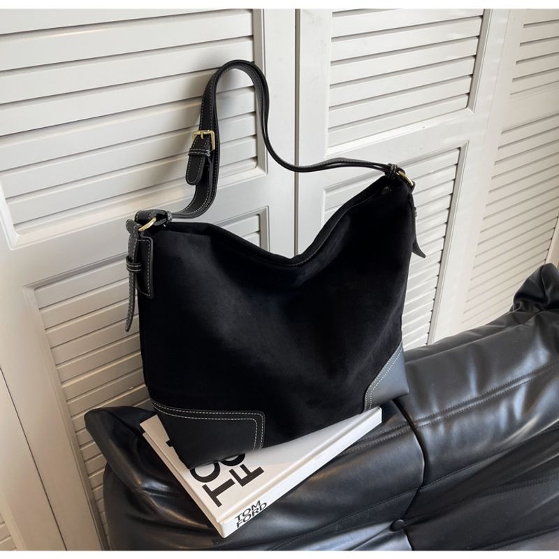 Suede Shoulder Bag For Women Large Capacity Trendy Tote Bucket Bag_voghion.com