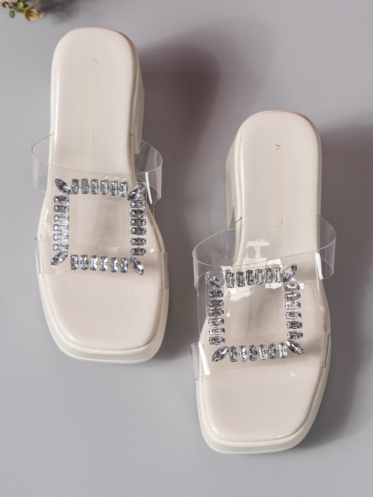 Lipper en strass à talons hauts de grande taille pour femmes portant une plateforme imperméable, ole épais, une ligne_voghion.com
