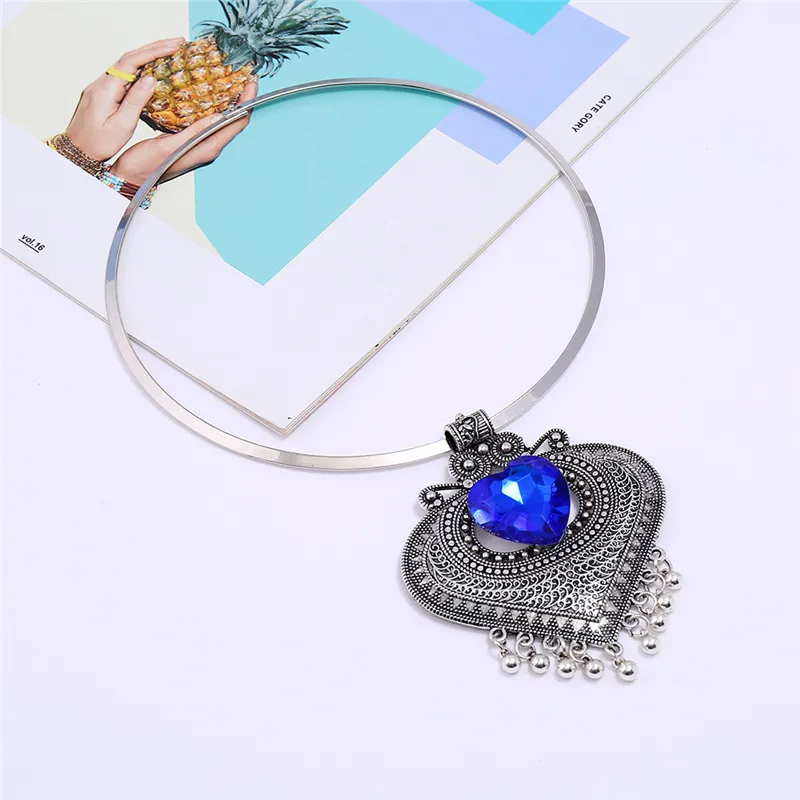 Collana girocollo statement etnica per donna metallo retrò_voghion.com