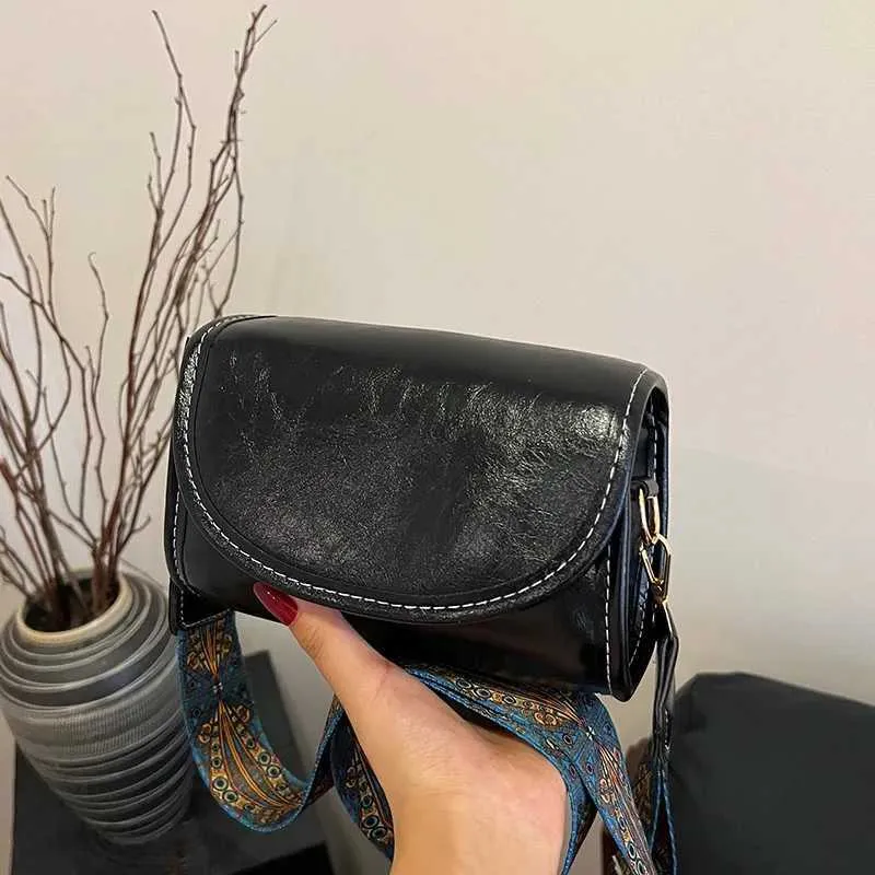 2024 Žhavé výprodeje nových módních širokopásmových vysoce kvalitních jednoramenných crossbody retro podpaží malých čtvercových kabelek a kabelek_voghion.com