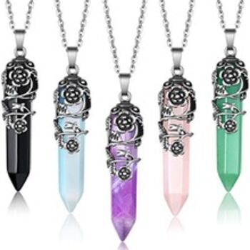 3cm natural powder crystal heart-shaped heart half yoga stone craft decoration handle piece_voghion.com