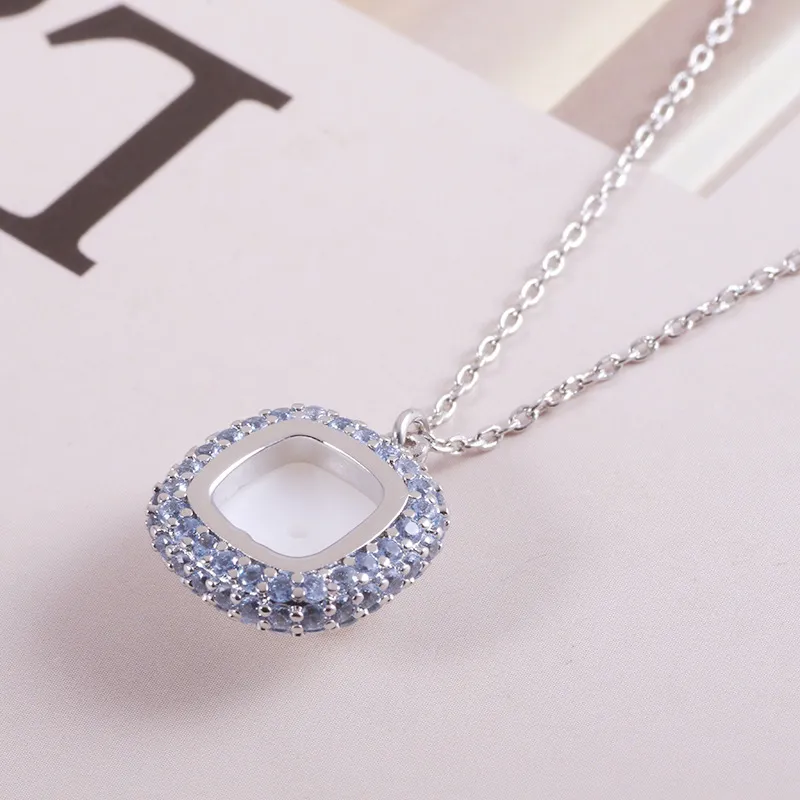 Bling Blue Diamond Elegant Charm Anhänger Halsketten für Frauen Quadratische Geometrie Kristall Perlmutt Liebe Hochzeit_voghion.com
