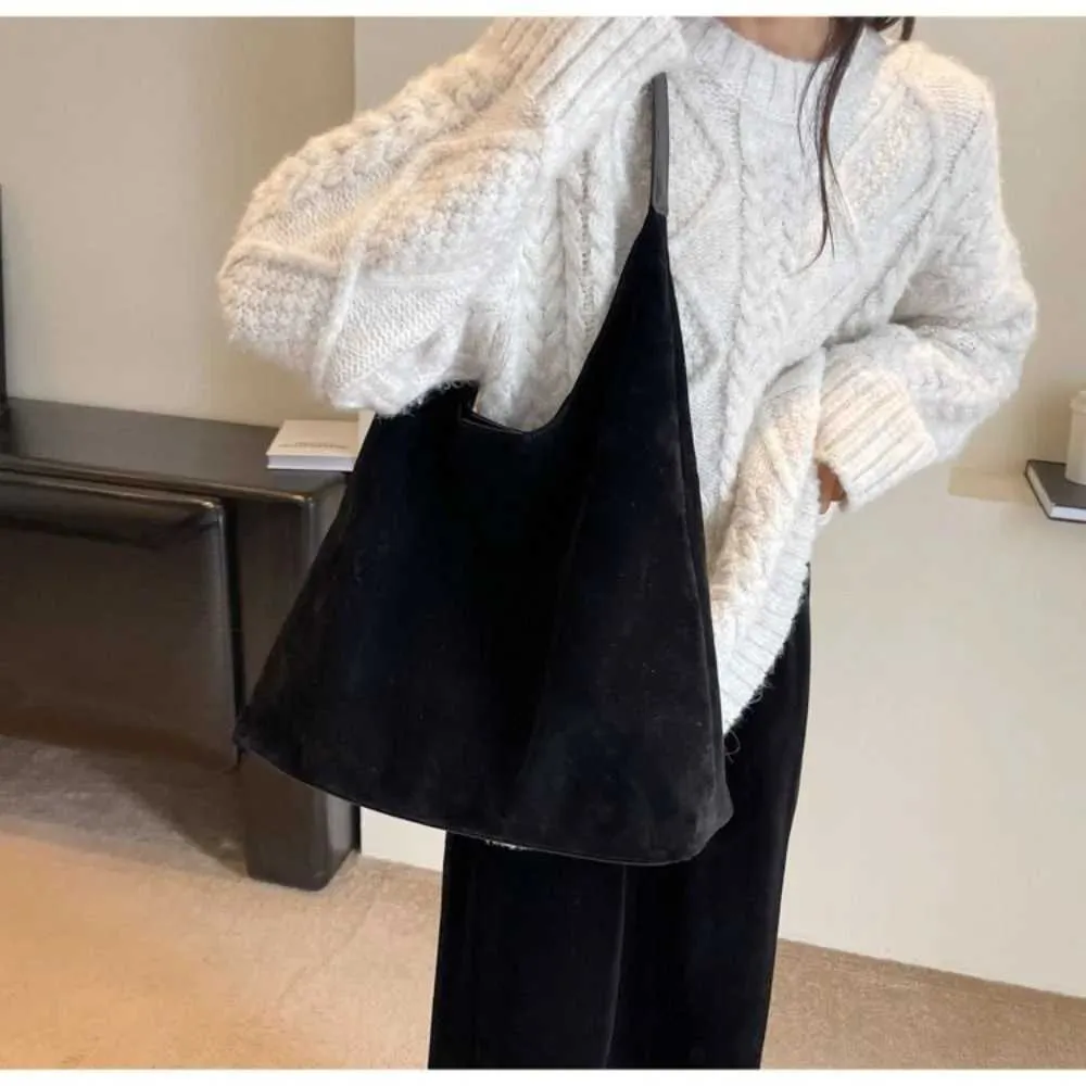 Jesenska in zimska vintage ženska torba za čez ramo z veliko prostornino iz semiša, enobarvna, preprosta in vsestranska, z vedrom, Ba241212_voghion.com