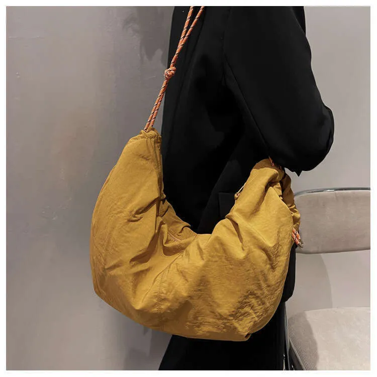 Large Capacity Casual Shoulder Student Classes Dumpg Bag Soft Pure Color Crossbody_voghion.com