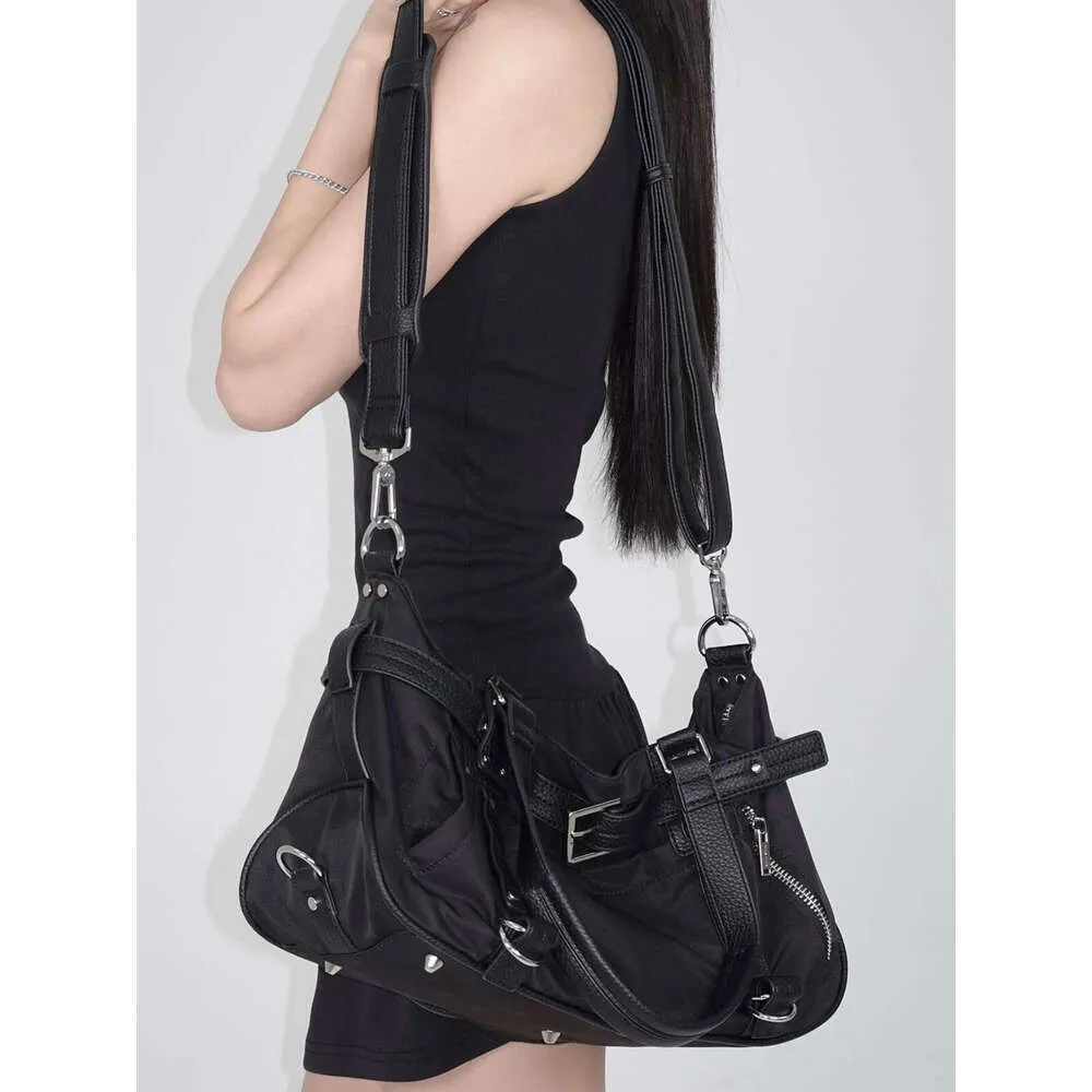 Korejski nišni dizajn Ins Blogger Isti slatki i cool stil Remen Tote Ležerna najlonska platnena torba za rame_voghion.com