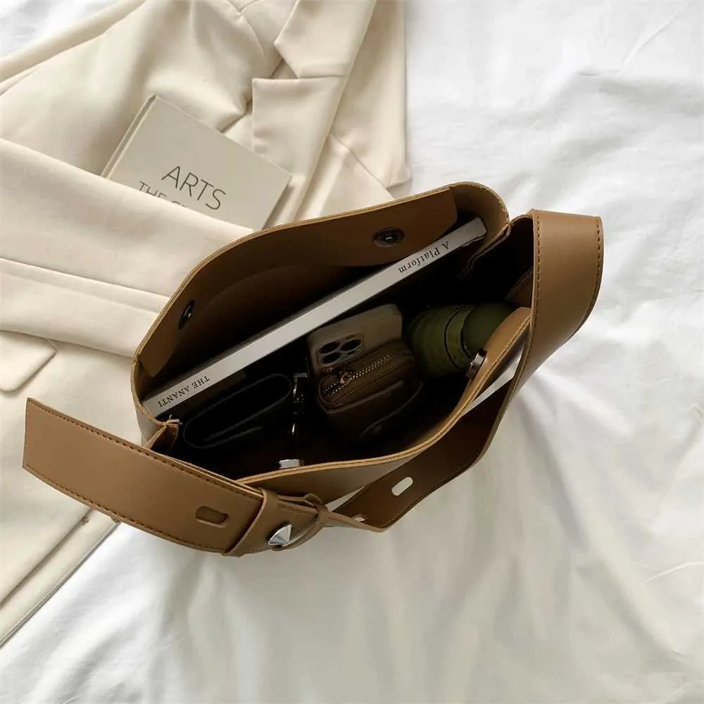 Women's Large Capacity Shoulder Bag And Handbag Set Pu Leather_voghion.com