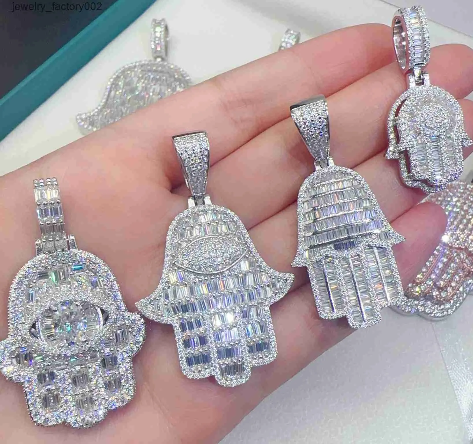 Joias de hip hop Srling Sier VVS Moissani Iced Out Hamsa Pingente de mão para homens Pass Dias Tesr com GRA_voghion.com