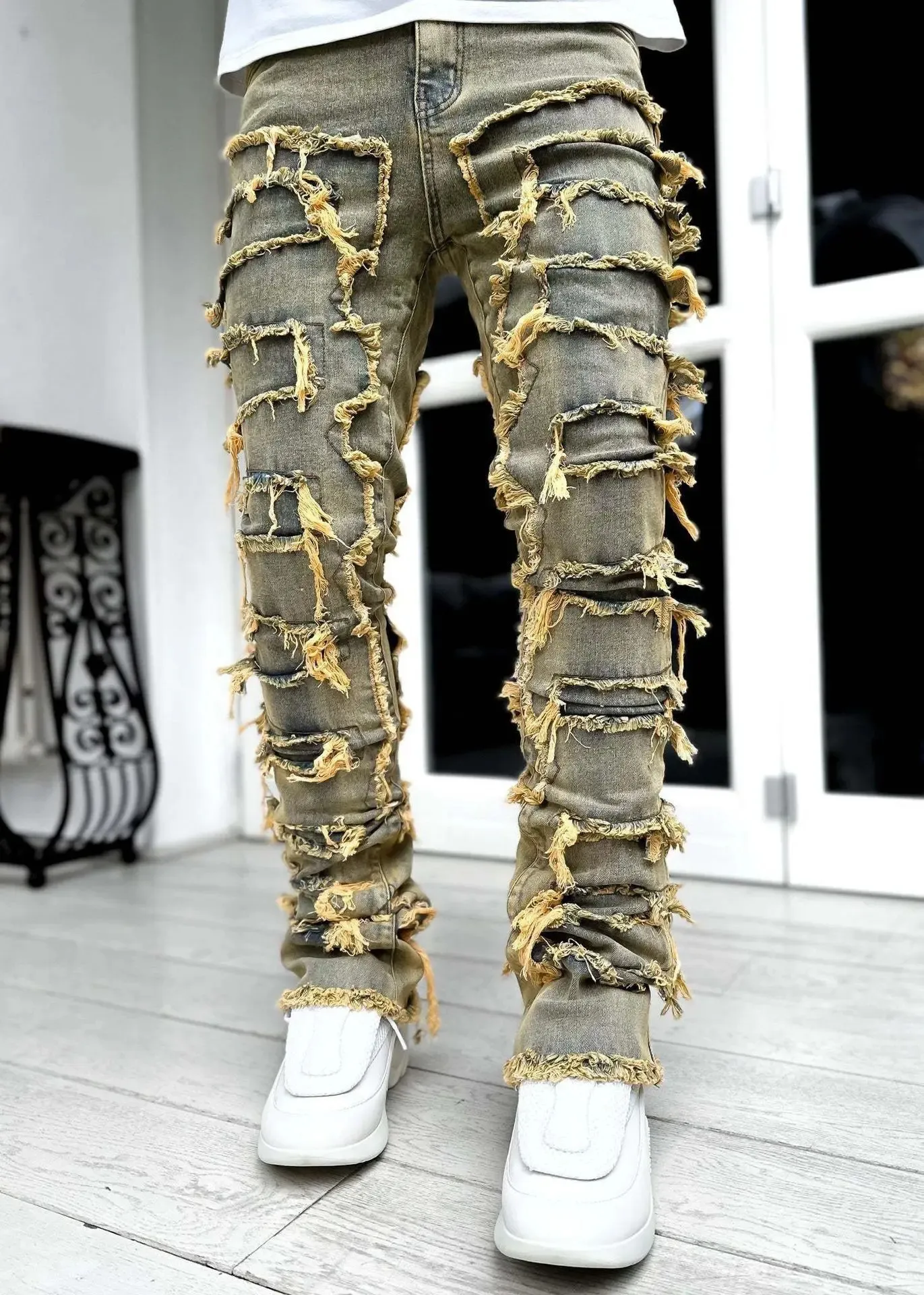 High Street Weiße Herren Stacked Jeans Stretched Patchwork Tassel Damaged Denim Volle Länge Hosen Hippop Hosen Für Männer_voghion.com