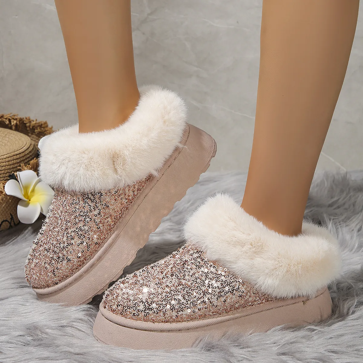Ankle Snow gly botas slides mulheres Inverno 2024 Nova Moda Brilhante Pele Curta Pelúcia Chinelos Quentes frete grátis_voghion.com