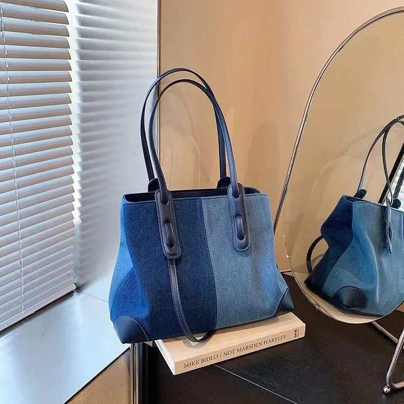 Borsa a mano in denim retrò da donna, a contrasto, con colori a contrasto, grande capacità, borsa a tracolla da viaggio, versatile, in PU, con toppa_voghion.com