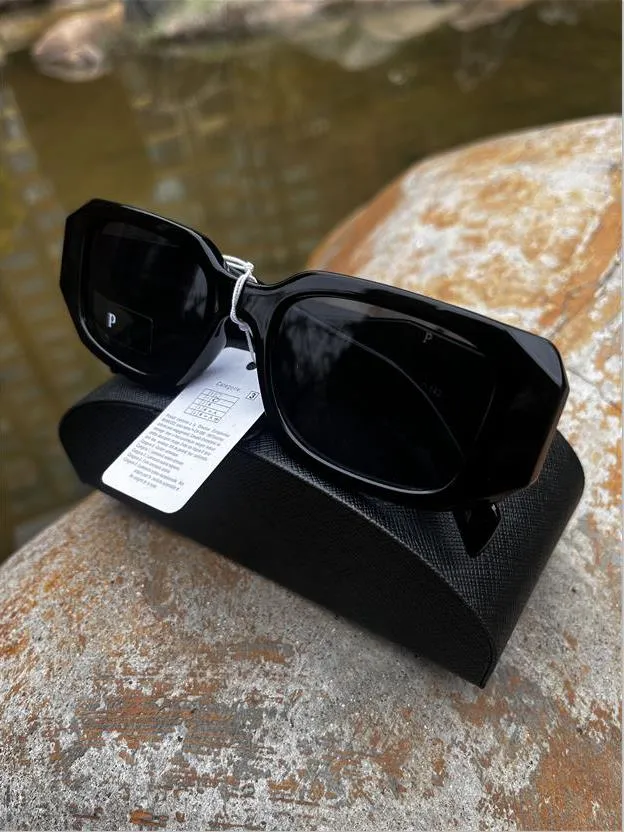 Lunettes de soleil de créateur pour hommes, verres d'extérieur, classiques et tendance, pour femmes, mélange de couleurs, triangulaires en option_voghion.com