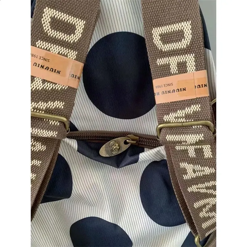 Zaino in corduroy per uomo e donna borsa a tracolla alla moda_voghion.com