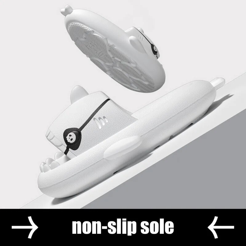 Comwarm Pirate Shark Frauen 2023 Sommer Cartoon Plattform Hausschuhe Männer Outdoor Paar Strand Schuhe Haus Frauen Flip Flop_voghion.com