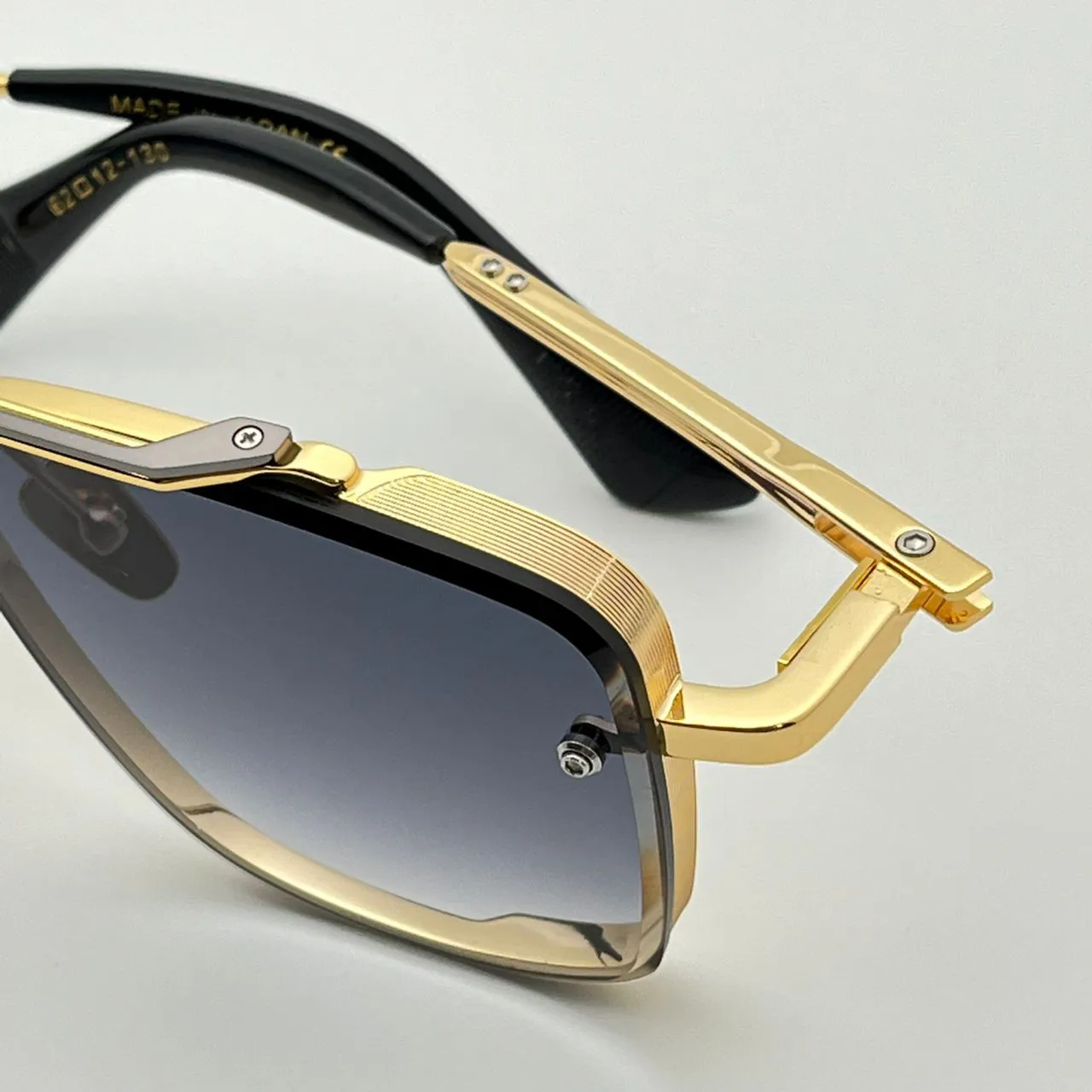 M SIX zonnebril voor heren en dames zomer klassieke stijl anti-ultraviolet retro plaat vierkant full-frame mode_voghion.com