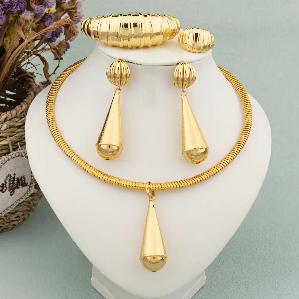 Sets Water Drop Earrings Necklace Jewelry Set Women Indian Dubai Gold Color Bracelet Ring for Wedding Bride Clothing_voghion.com