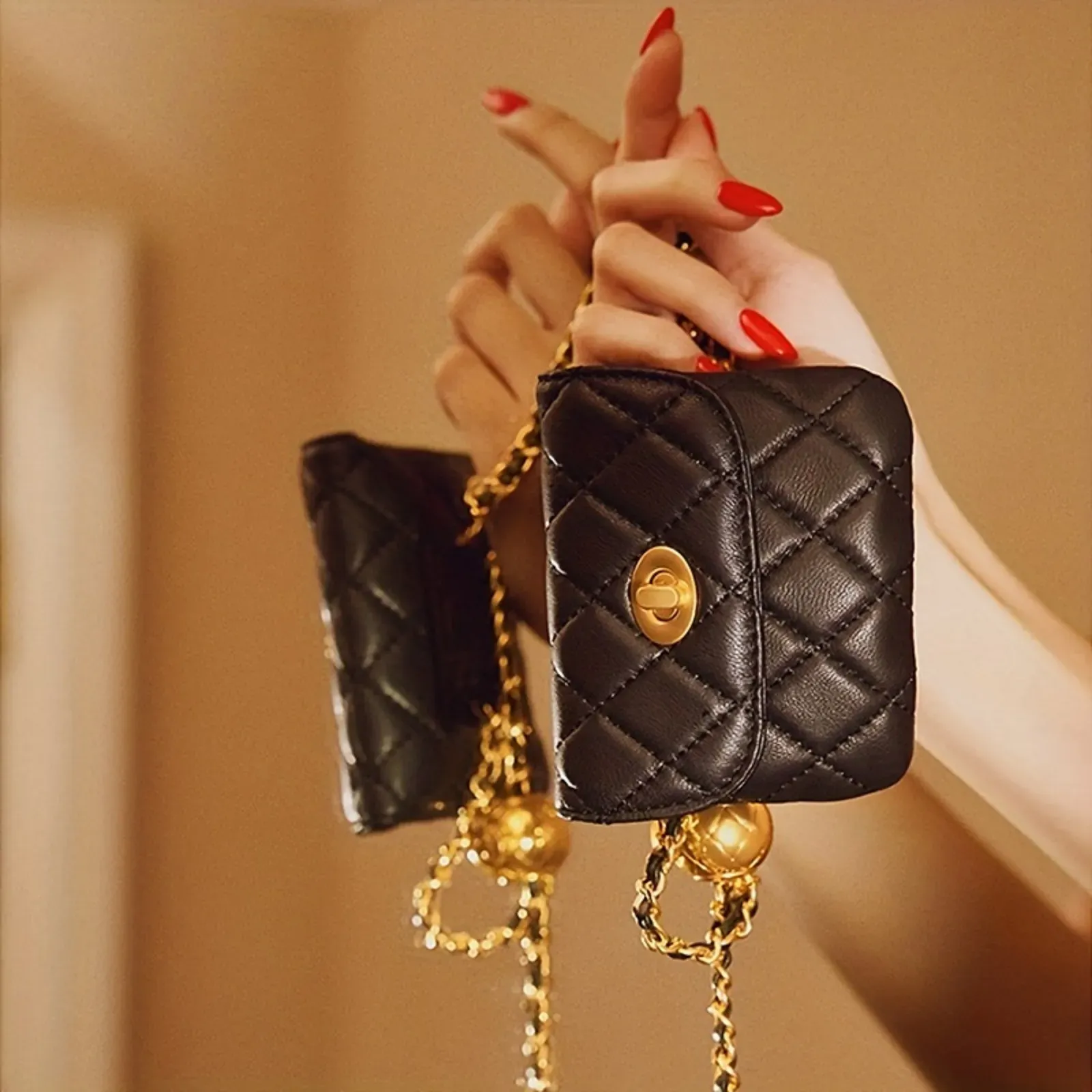 Hot Sale Quilted Waist Pack With Gold Ball Pendant - Stylish Belt Bag Crossbody Handbag, Mini Purse Free Shipping_voghion.com