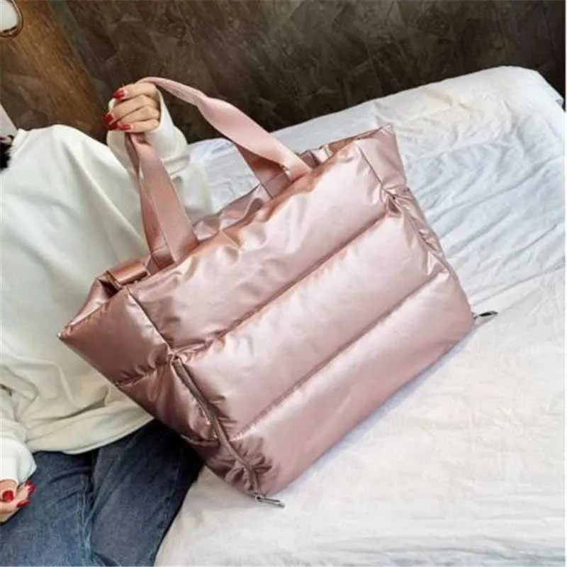 Borsa a tracolla invernale con capacità nuova per le donne Borse in nylon impermeabile Spazio Pad Cotone Piuma Piumino Grande Tote Donna_voghion.com