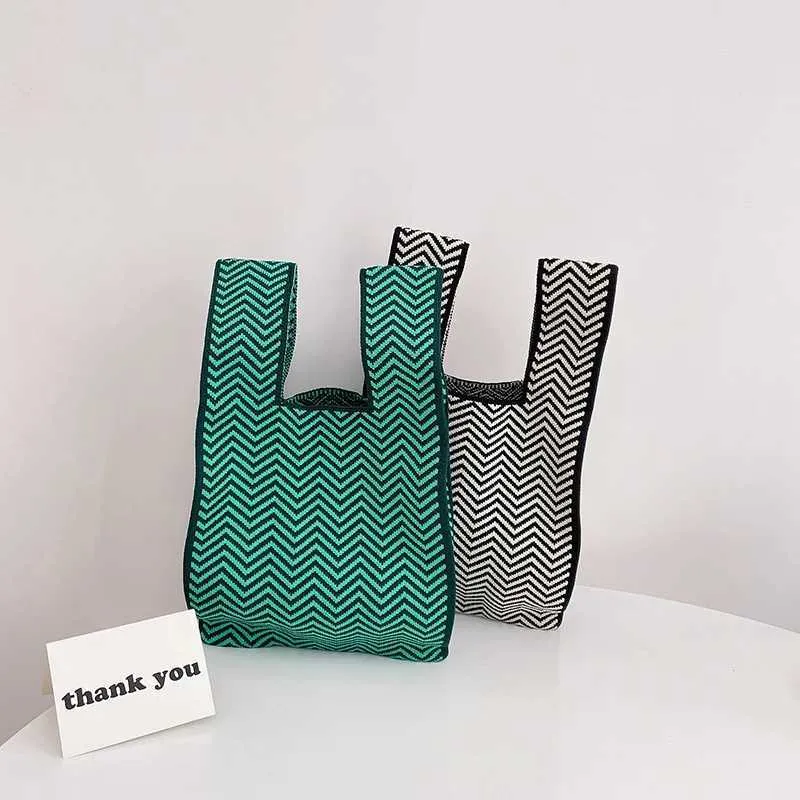 Niche Design Knitted Autumn/Winter Mini Knot with Geely Pattern Reusable Grocery Bag Lightweight Handbag Y241106_voghion.com
