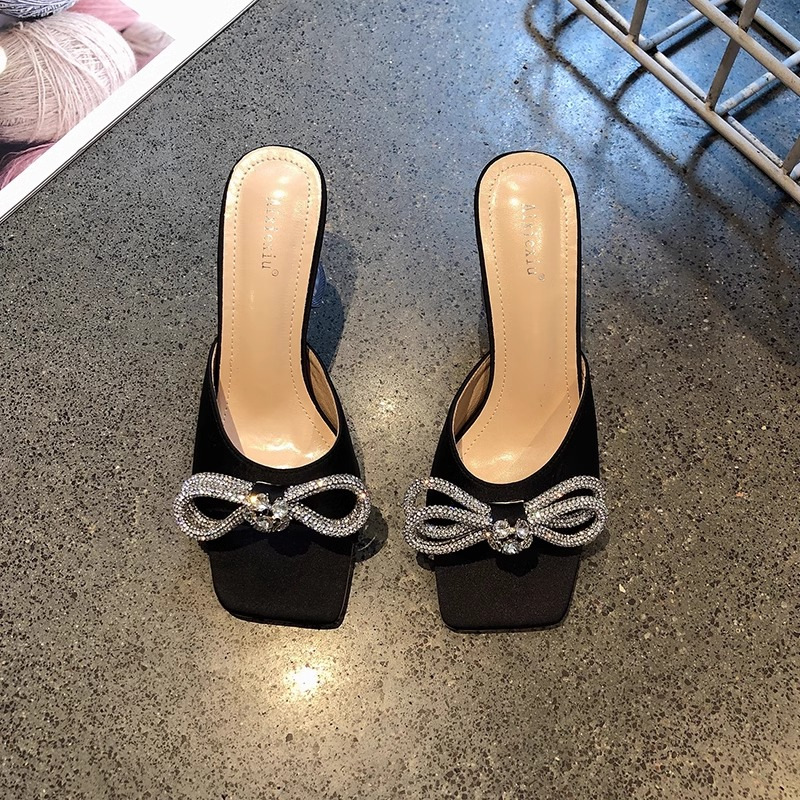 Große 2024 Sommer Neue Mode Strass Schleife Schlanke Ferse Sandalen für Frauen_voghion.com