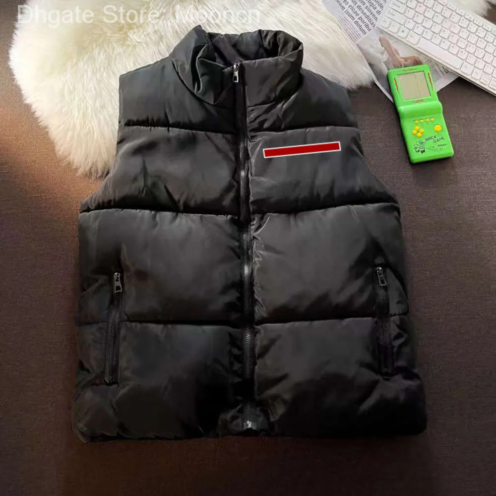 Man Vests Coat Jacket Dwon Designer Bomber Sleeveless Winter Windbreaker Puffy Hoody Fashion Jackets Vest Outwears Coats_voghion.com