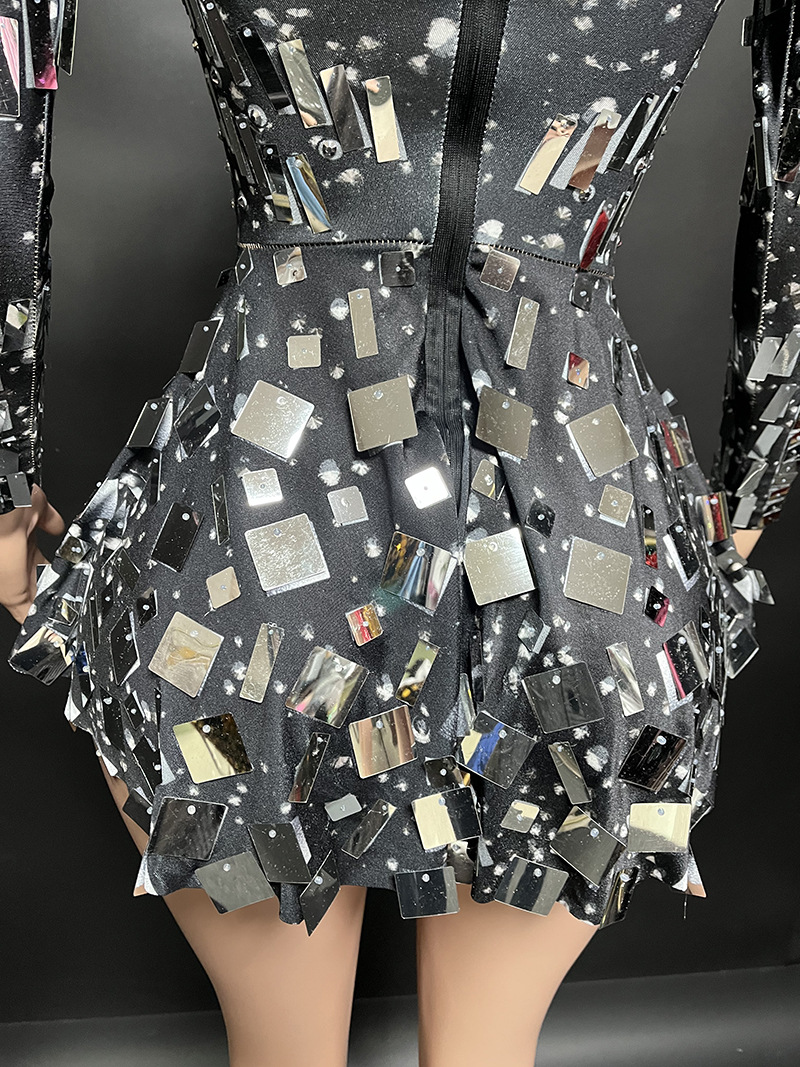 Damenbekleidung Glänzende Pailletten Diamanten Ausflug Party Elegante Slim Fit Langarm Kurzer Rock Minikleid_voghion.com