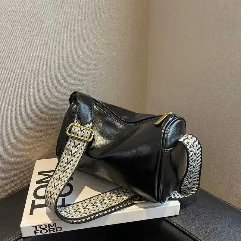 Grøn Mode Retro Læder Dame Skuldertaske Piger Crossbody Pudetaske Dobbelt Stor Kapacitet Dame Håndtaske241103_voghion.com