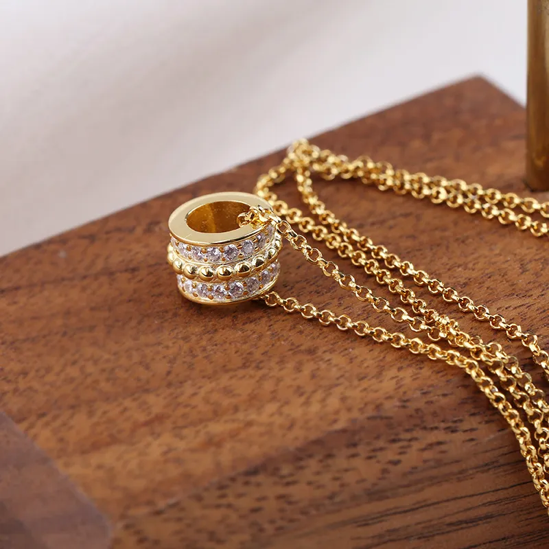 Collier La Belle Epoque en Argent Sterling Couleur Or Jaune avec Mini Créole Annea Micro Zircone Cubique Femme_voghion.com