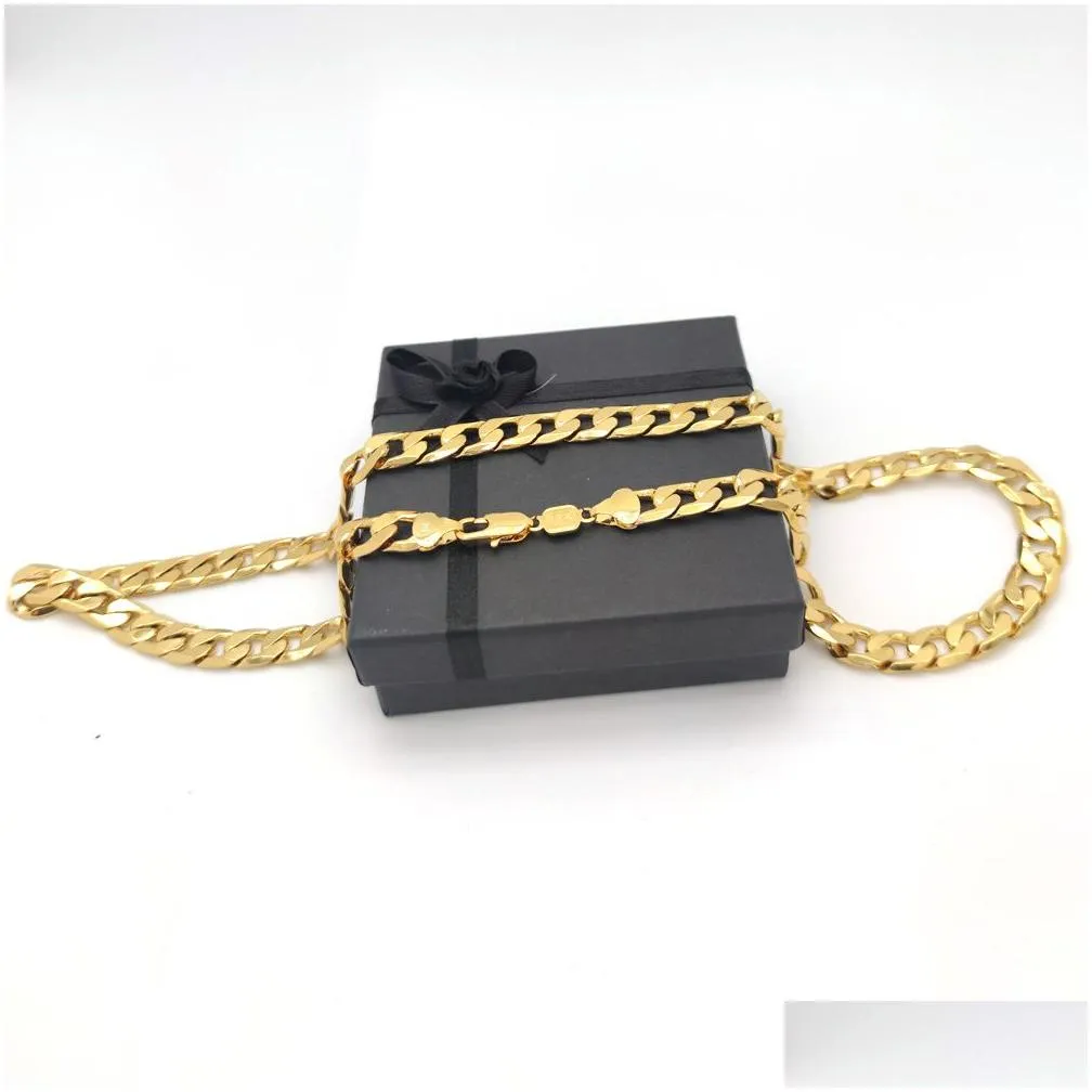 Collana a catena cubana curb per uomo e donna in oro_voghion.com
