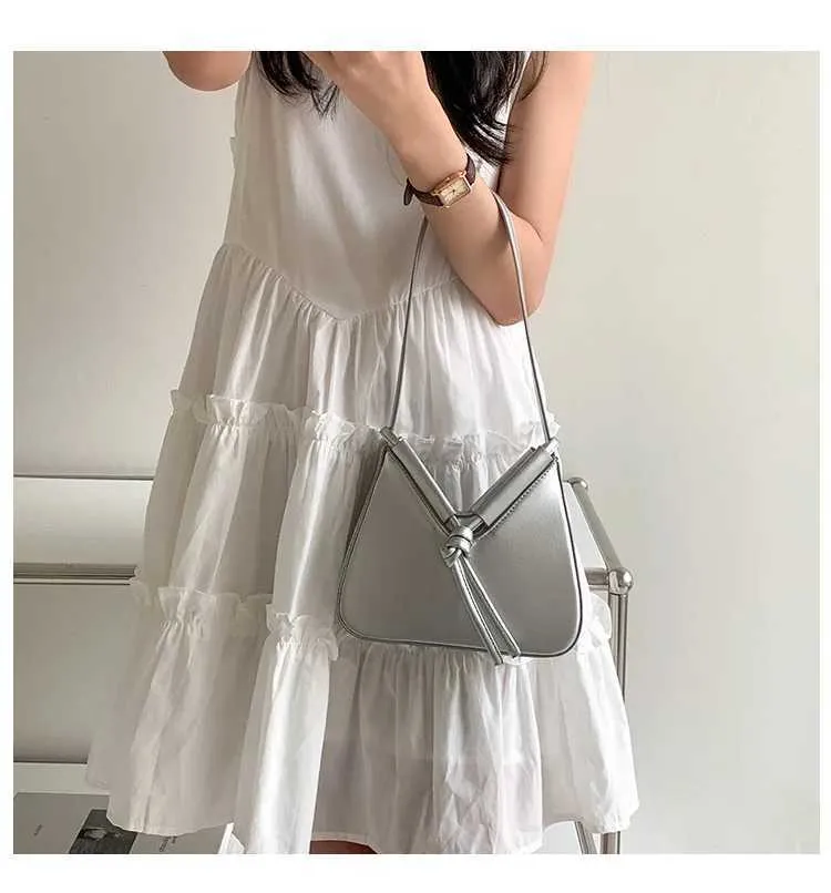 Triangle Shoulder Bag Women Leather Foldable Small Crossbody Bag_voghion.com