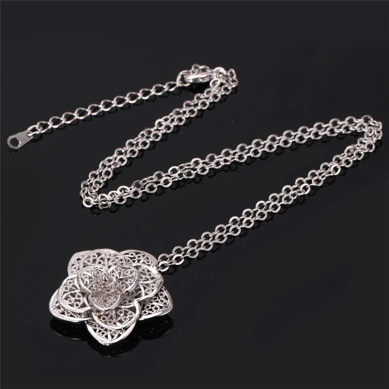 Collane con ciondolo floreale a forma di fiore cavo, collana girocollo in platino placcato in oro vero, catena a maglie per collare da donna_voghion.com