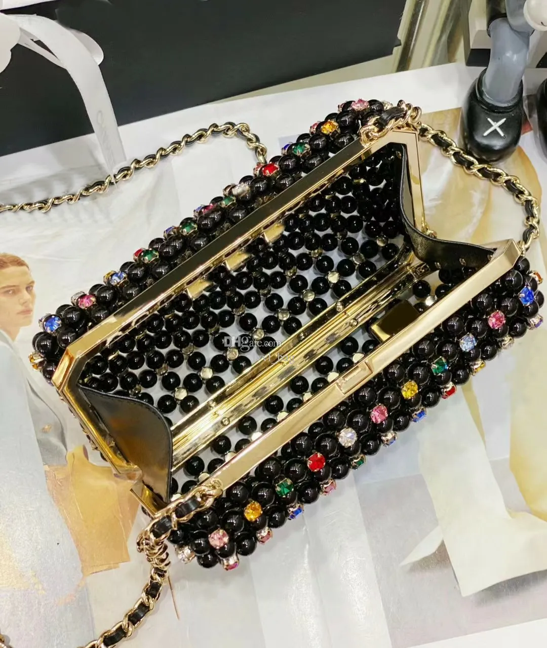 Top Quality Designer Pearls Dinner Beads With Colored Crystal Fancy Box Handbags Gold Metal Frame Lock Clasp Fashion_voghion.com