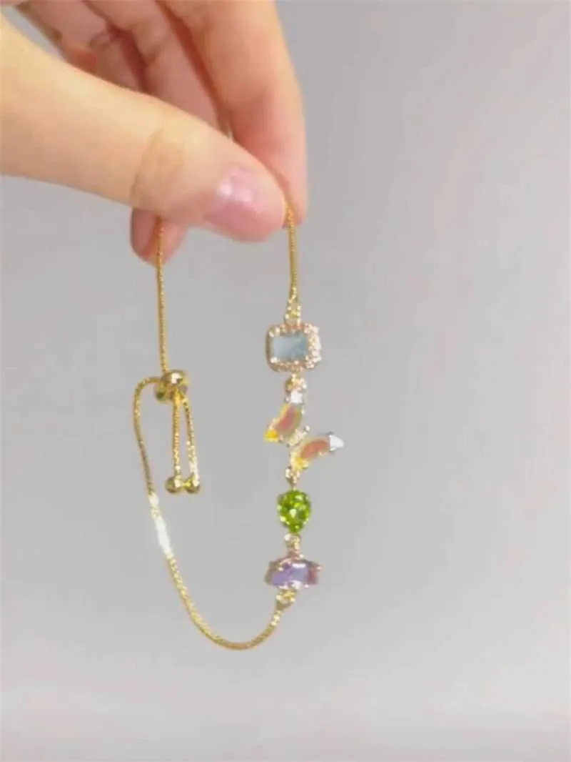 Bracciale a farfalla con cristalli da donna regolabile in oro_voghion.com