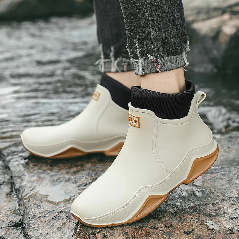 Scarpe da pioggia basse impermeabili antiolio invernali da uomo e da donna, foderate in peluche, in PU, antiscivolo, taglia EU 36-44 250122_voghion.com