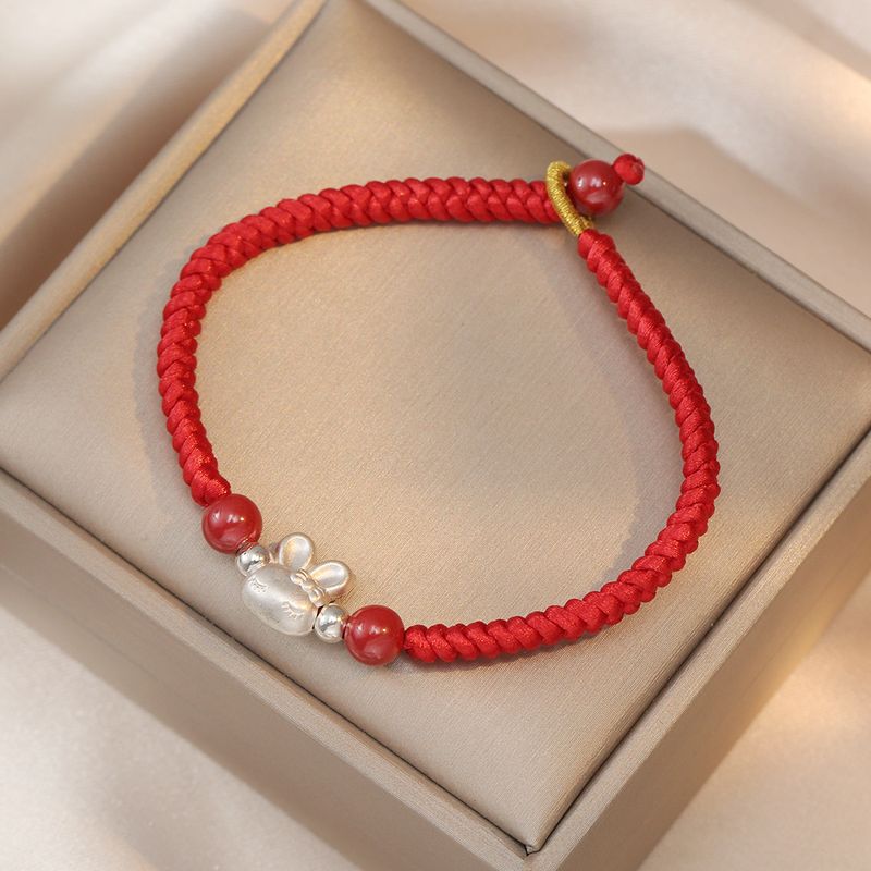 Braccialetto personalizzato semplice alla moda in stile coreano retrò con corda rossa intrecciata Lucky U da donna_voghion.com