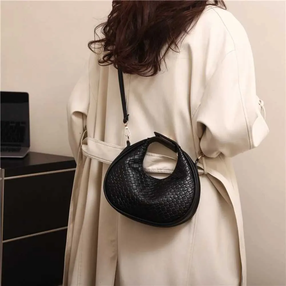 Borsa a tracolla alla moda da donna, retrò, a mezza luna, in pelle PU, borsa a mano, casual, versatile, a tracolla Ba241106_voghion.com