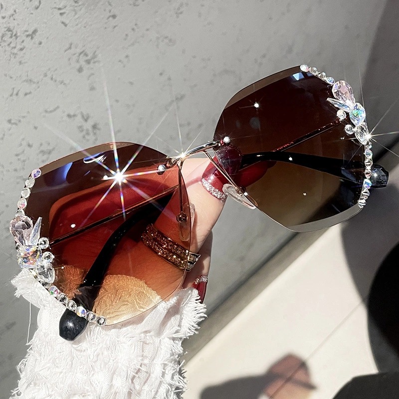Diamond Studded Frameless Sunglasses For Women Uv Resistant_voghion.com