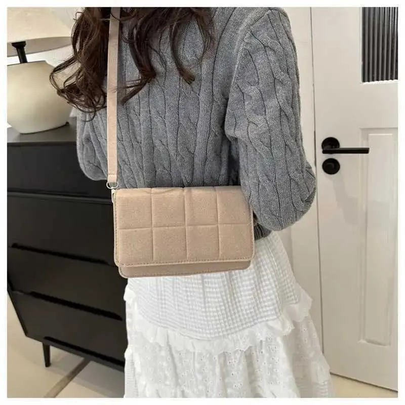 Women's Square Crossbody Bag, Large Capacity Shoulder Handbag_voghion.com
