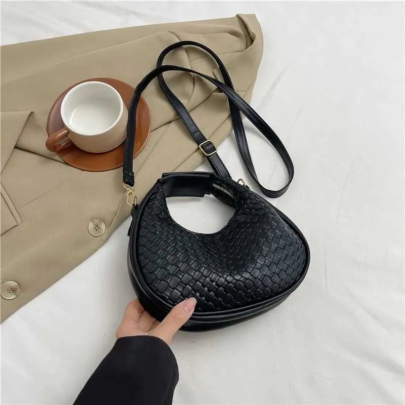 Borsa a tracolla da donna di alta qualità, nuova moda, design di nicchia, stile semplice, borsa a tracolla intrecciata da donna Ba241106_voghion.com