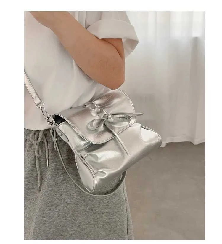 Stylish Women's Crossbody Shoulder Bag With Bows And Flap Closure_voghion.com