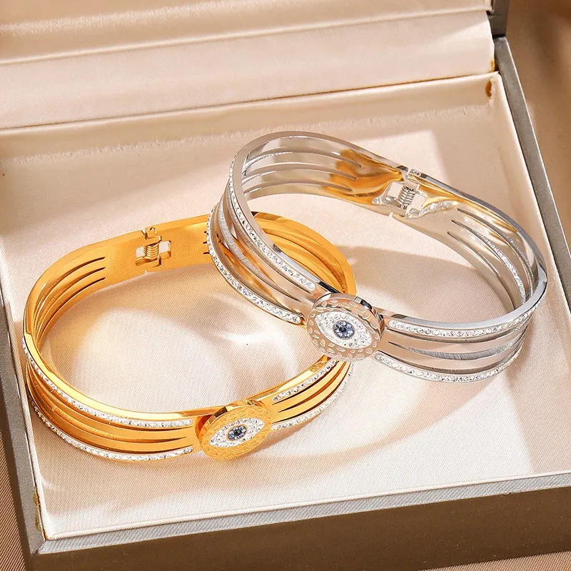 Armreif aus Edelstahl, Modell „Evil Devil Eye“, vergoldet, hochglanzpoliert 240507_voghion.com