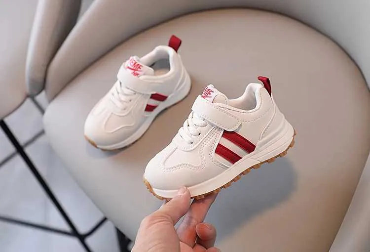 Atletische buitensporten Nieuwe lente- en herfstseizoenen Forrest Gump-schoenen sneakers 1-2 jaar oud Jongens prewalker Vrouwelijk baby_voghion.com