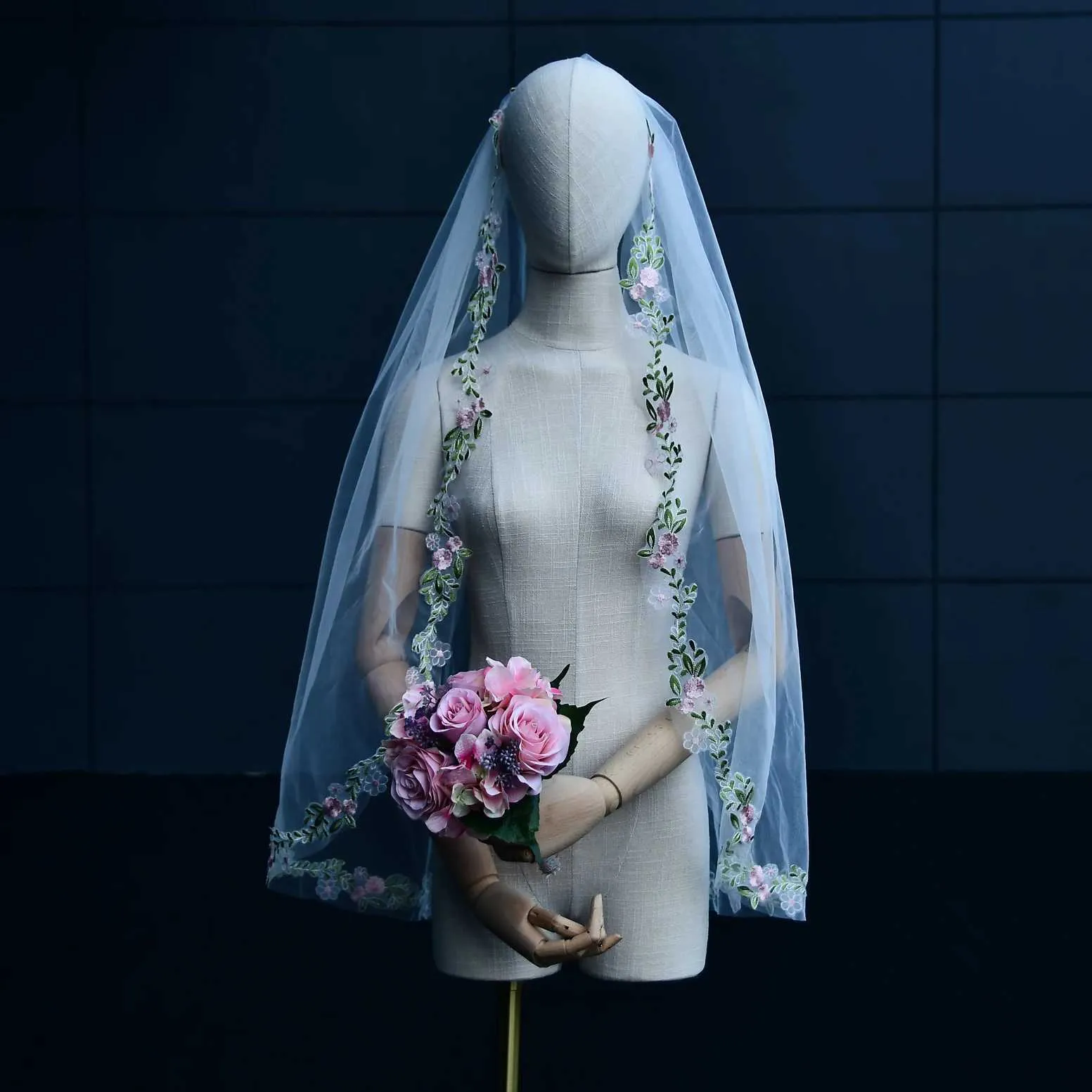 Hair Jewelry Short Veil Lace Edge Bridal Veils 1 Tier Fingertip Length Mantilla Soft Wedding Dresses Accessories For_voghion.com