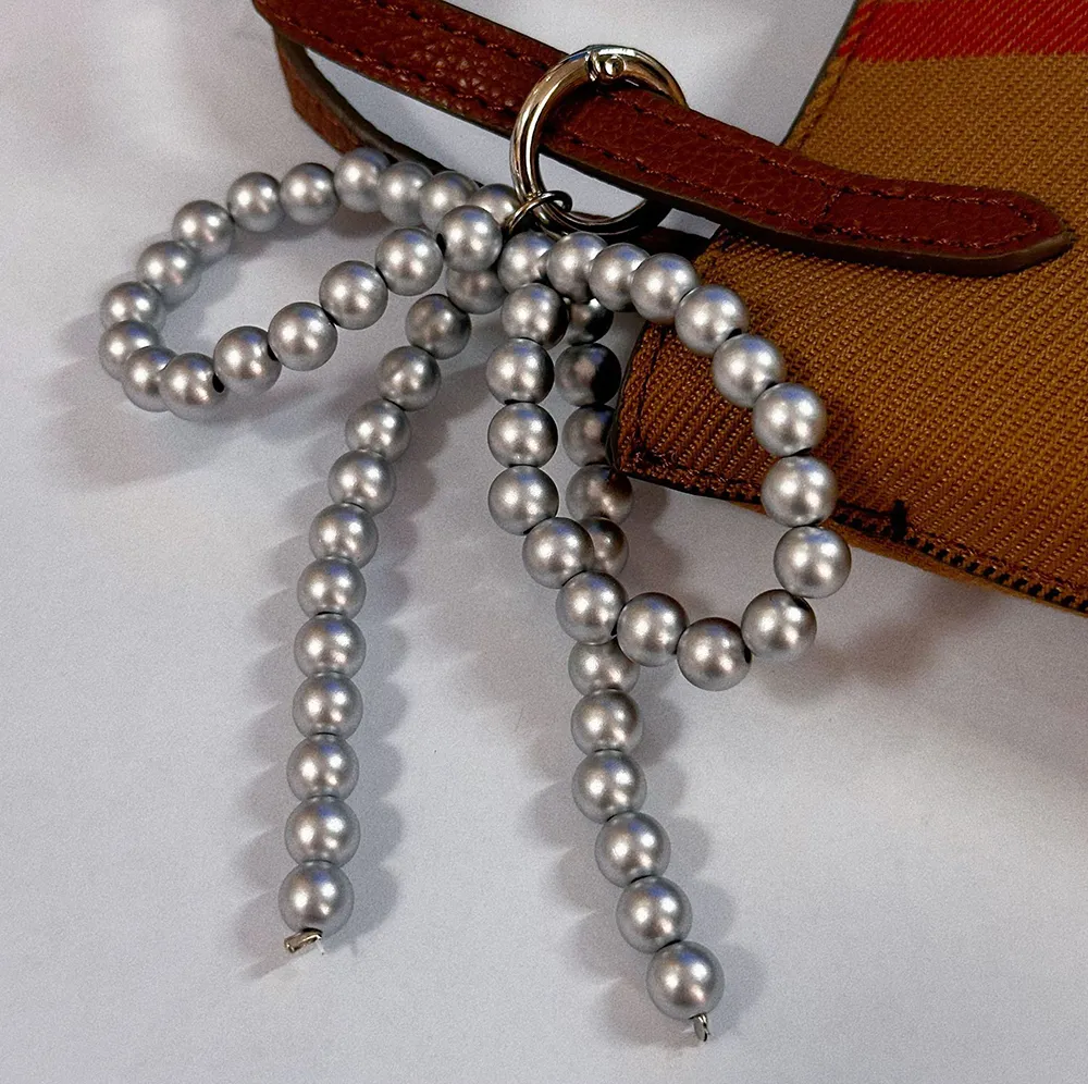 Portachiavi coreano Y2K con perline, fatto a mano, a forma di fiocco, portachiavi a forma di cuore, ornamento con perle, decorazione per borse e telefoni_voghion.com