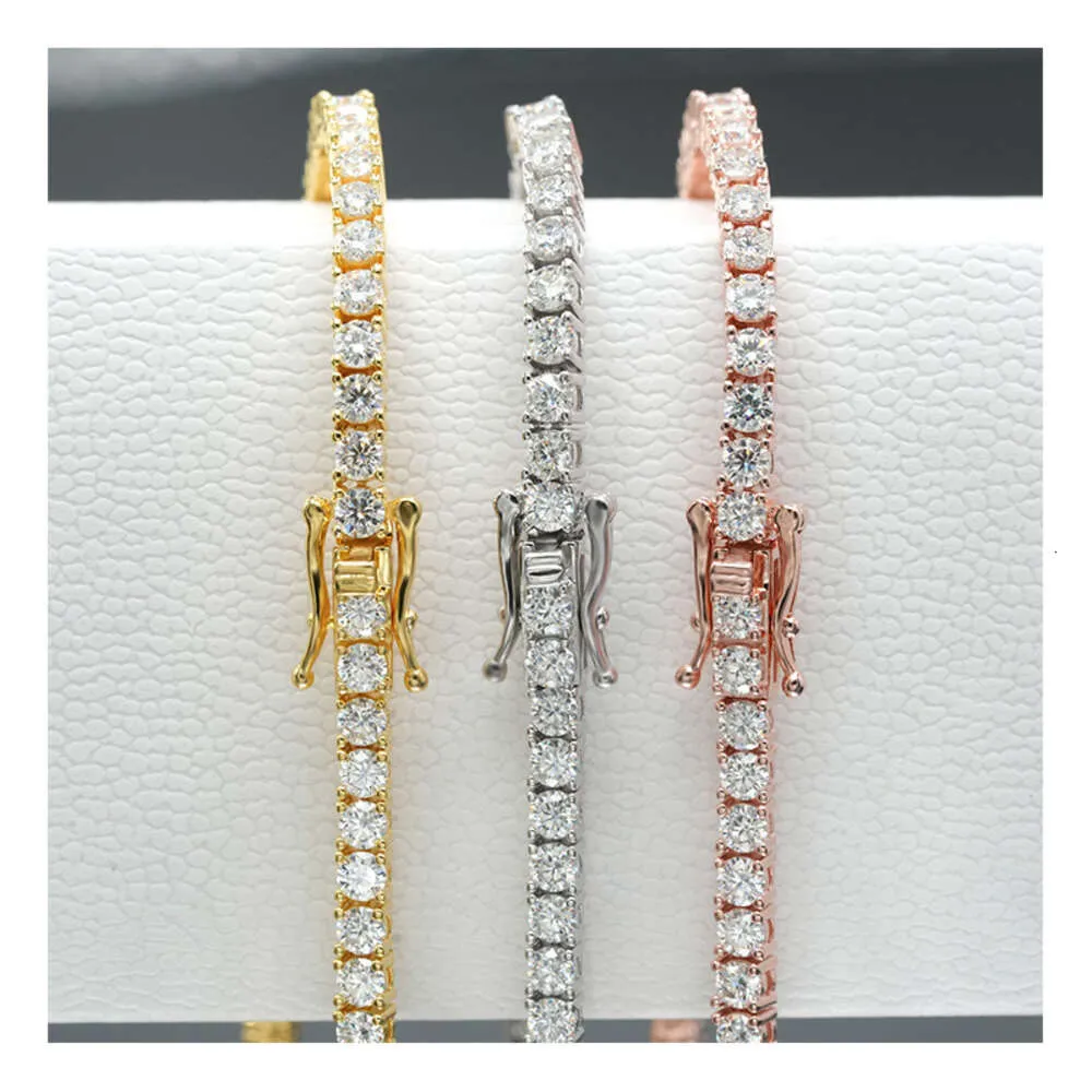 vente en gros moi femmes glace plaqué or S sterlig argent teis hiphop ecklace bijoux vvs diamod mossaite moissaite_voghion.com